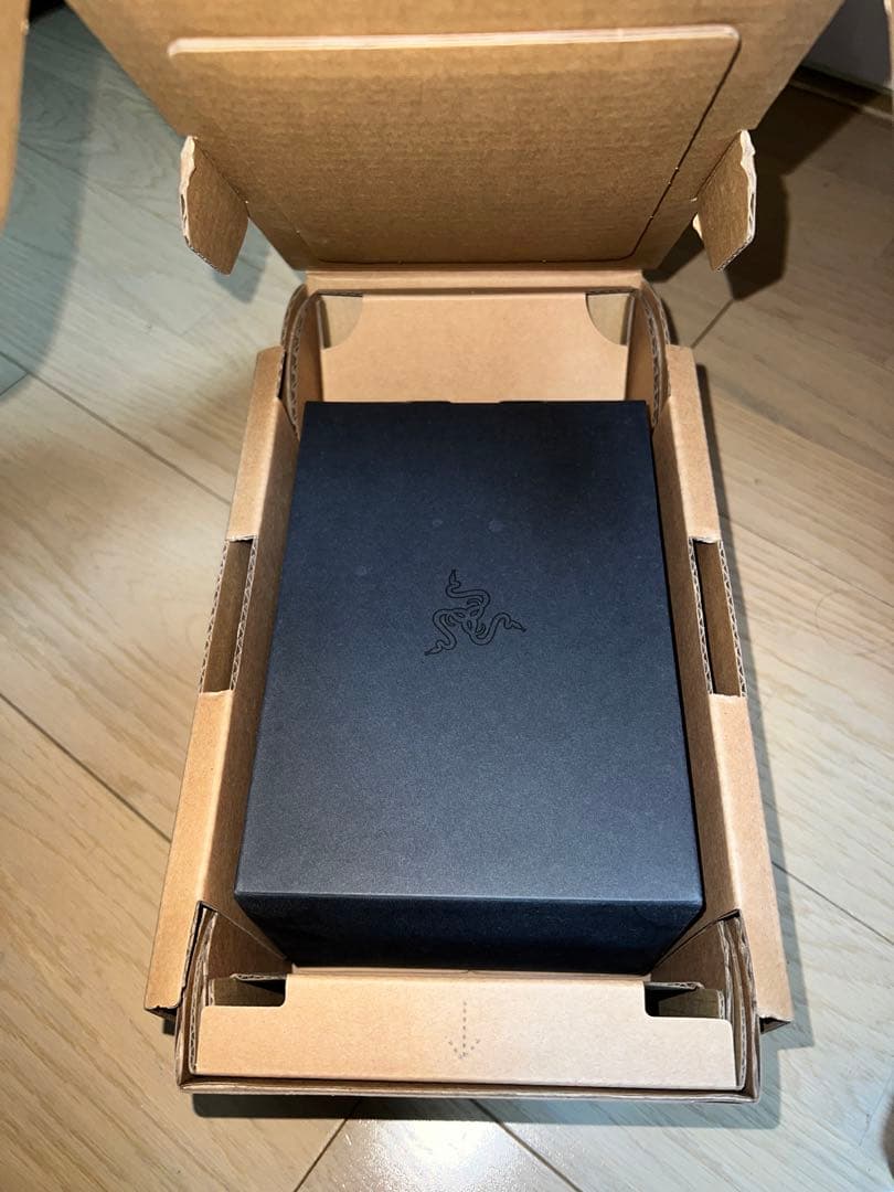 マウス・トラックボール RAZER VIPER MINI SIGNATURE EDITION