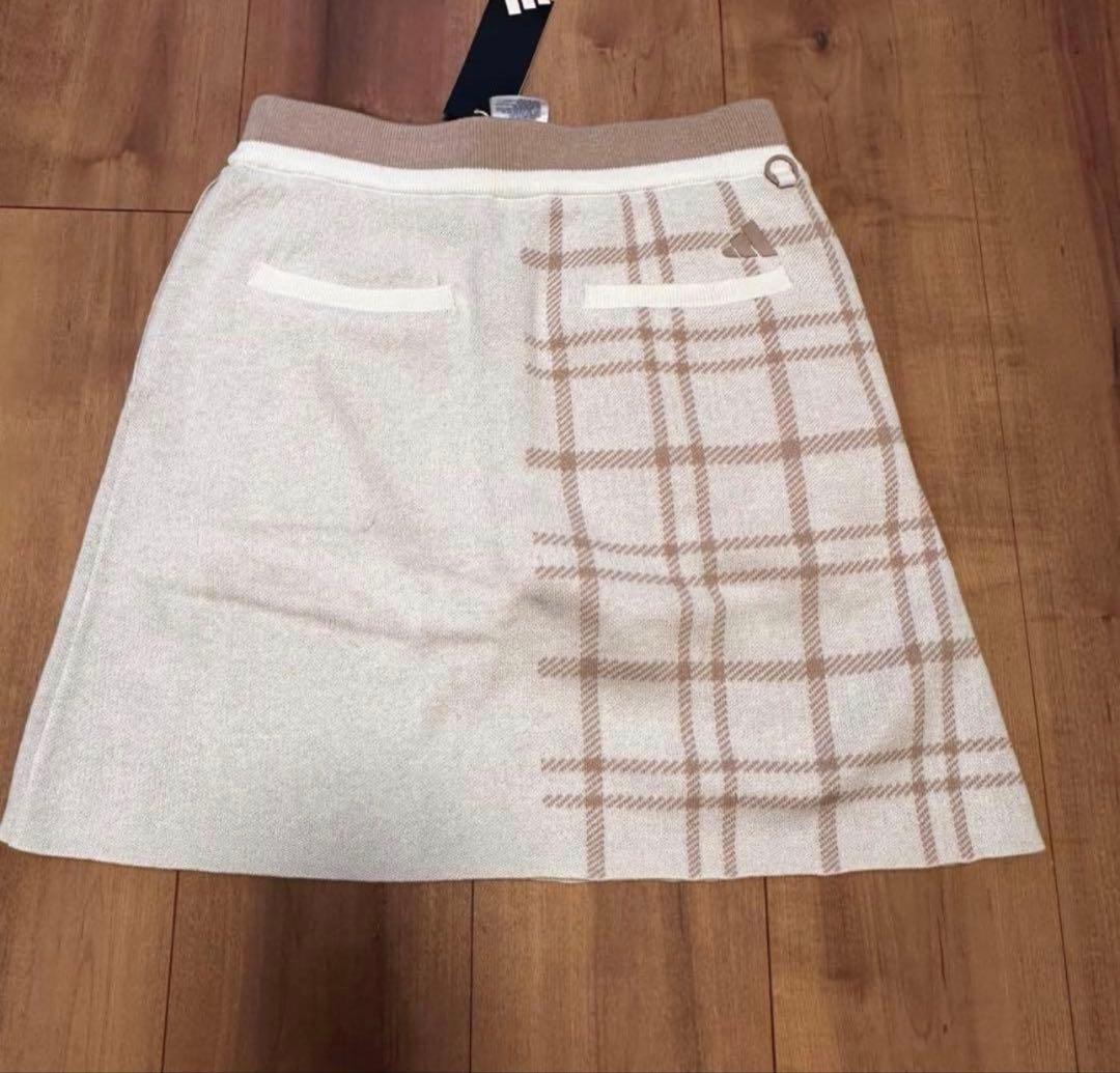 長袖セーター　ニットスカート　サイズL セットアップ　ゴルフウェア　秋冬　ウール