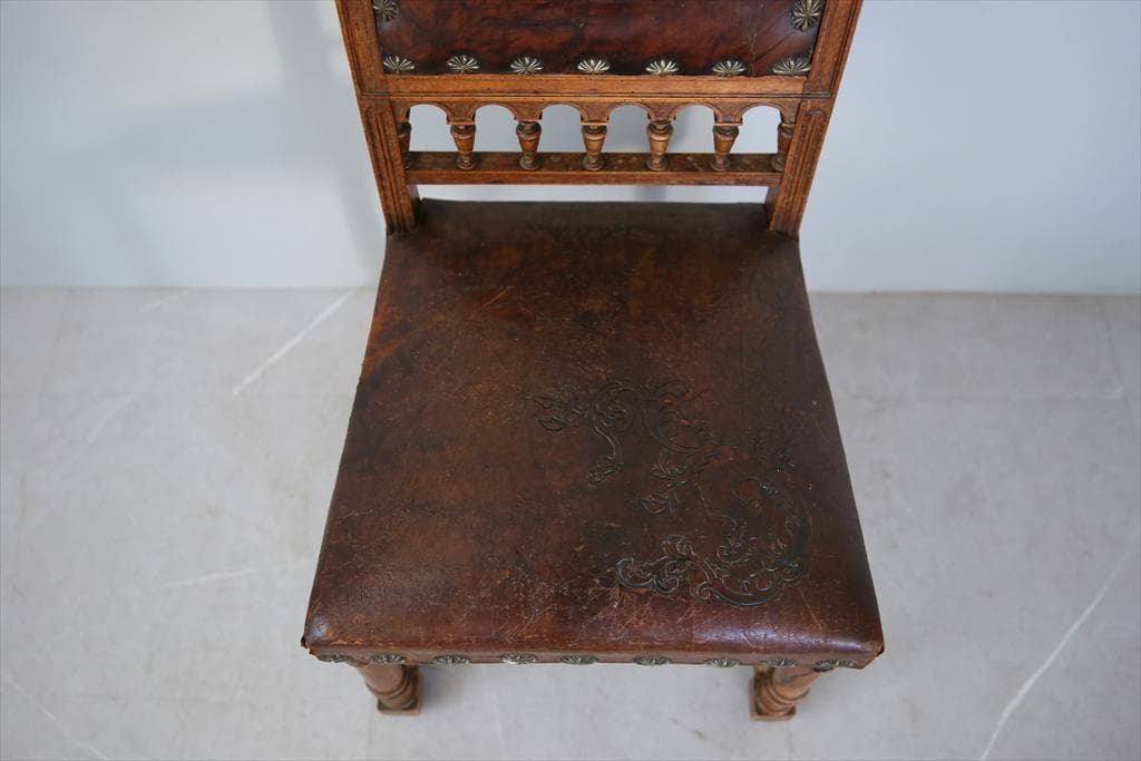 フランスアンティーク木製アンリ2世様式ダイニングチェア/レザー(90-64-1)