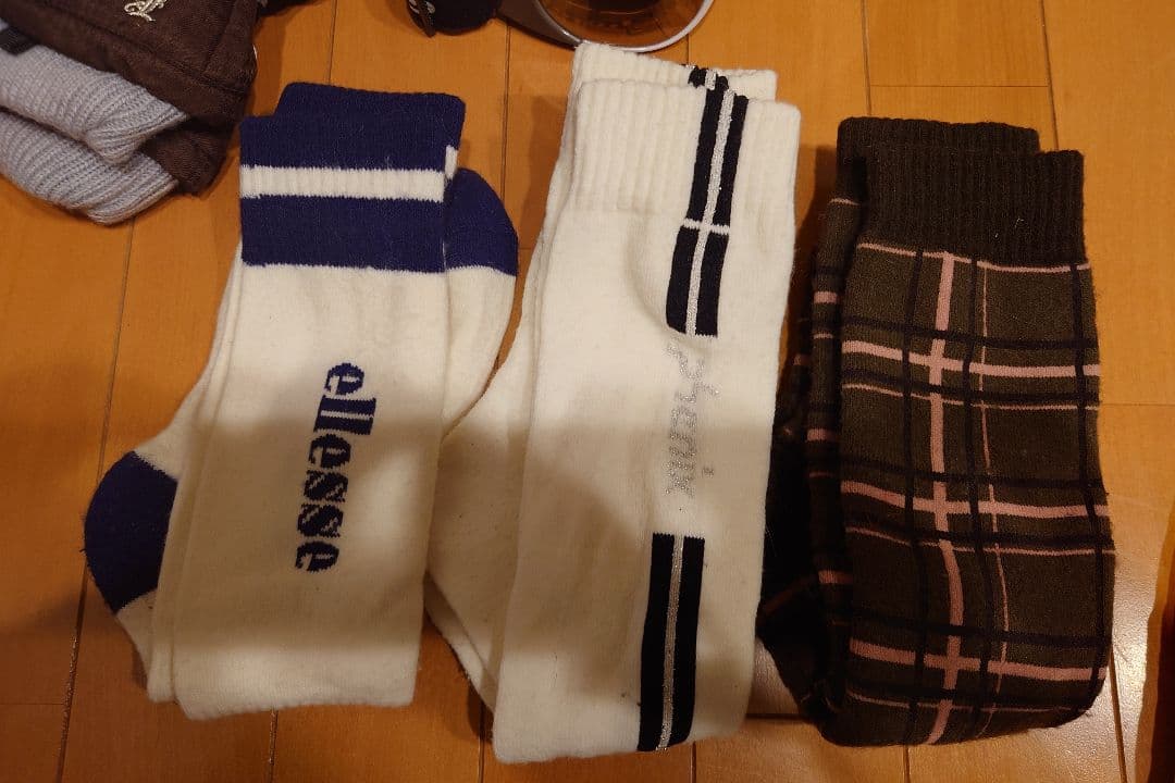 ellesseスキーウェア上下セット　ゴーグル＆グローブ付き