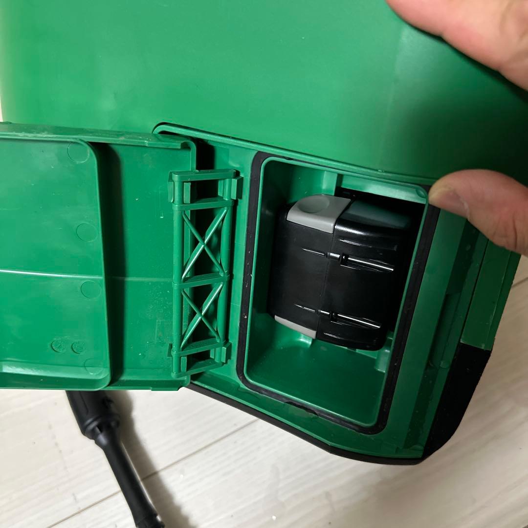 HIKOKI ハイコーキ　ハイウォッシャー　コードレス高圧洗浄機　AW14DBL