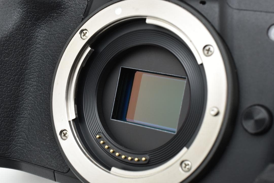 ■ ほぼ新品 ■ キヤノン　Canon EOS Kiss M2ダブルレンズキット