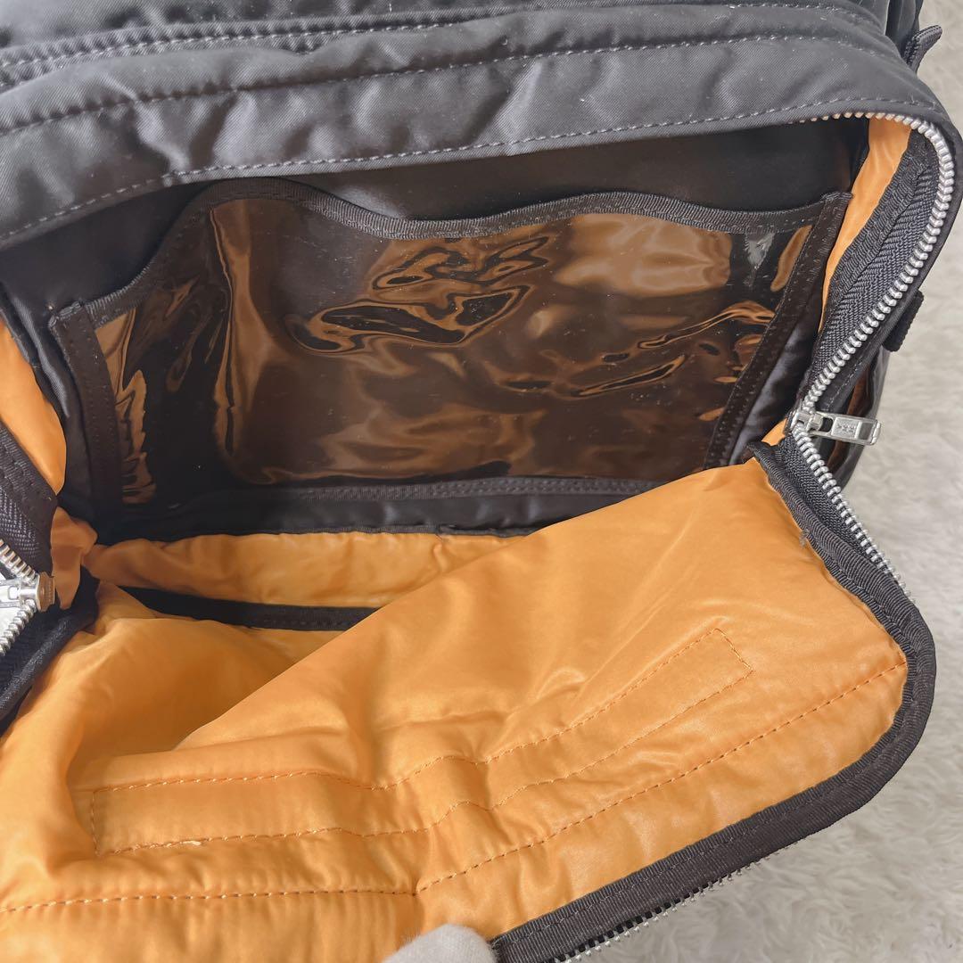 美品 ポーター タンカー バックパック 大容量 ブラック 19ℓ A4 通勤 黒