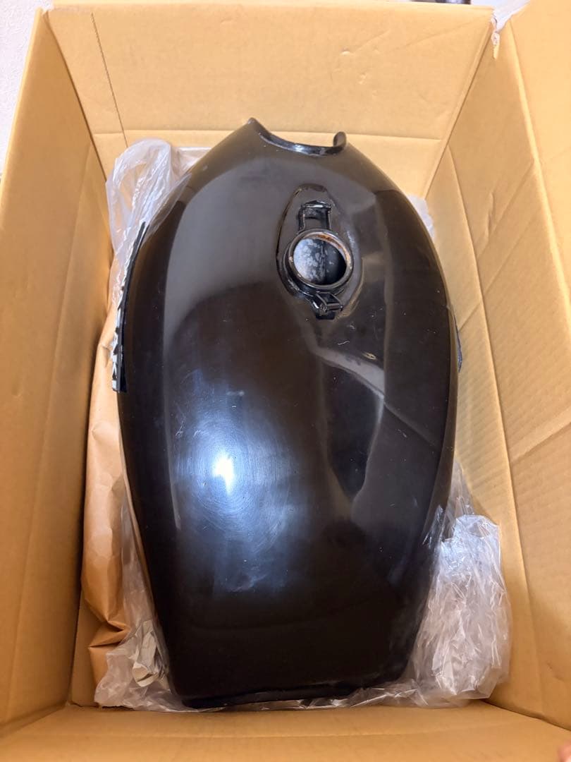 KZ900 外装　タンク　カウル