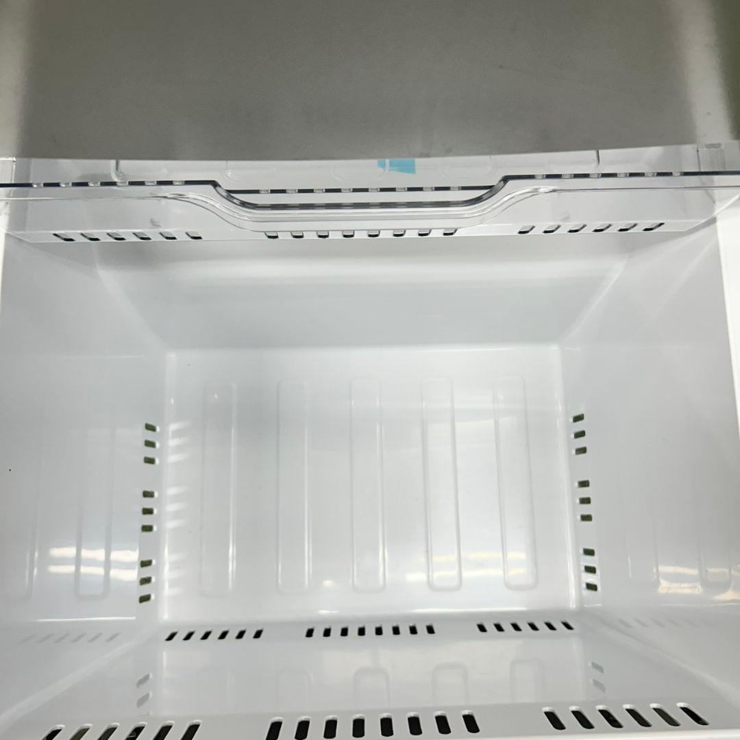 135 冷蔵庫　大型　300L～400L　極美品　観音開き　格安　大人気　6ドア