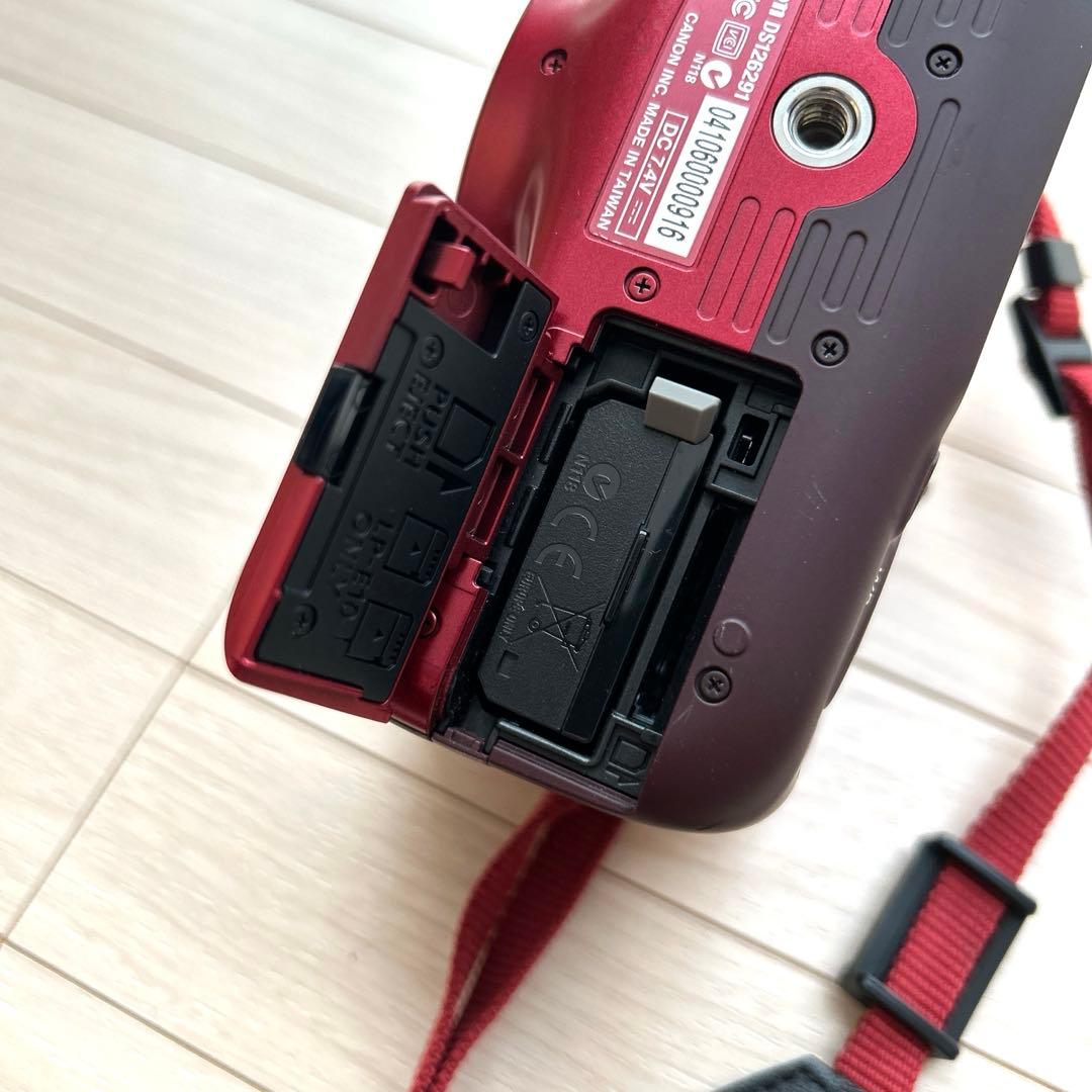 Canon EOS Kiss X50 レッド デジタル一眼レフカメラ