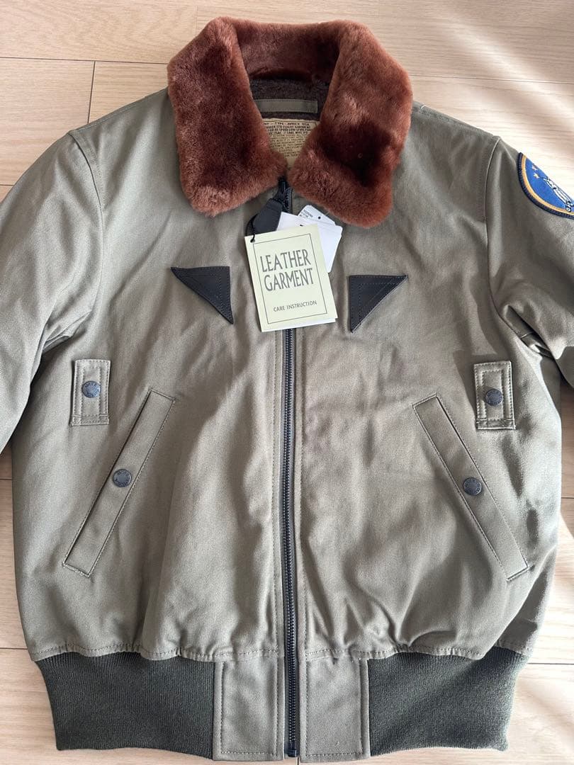 新品未使用タグ付き　AVIREX B-15A Sleepy Time Gal