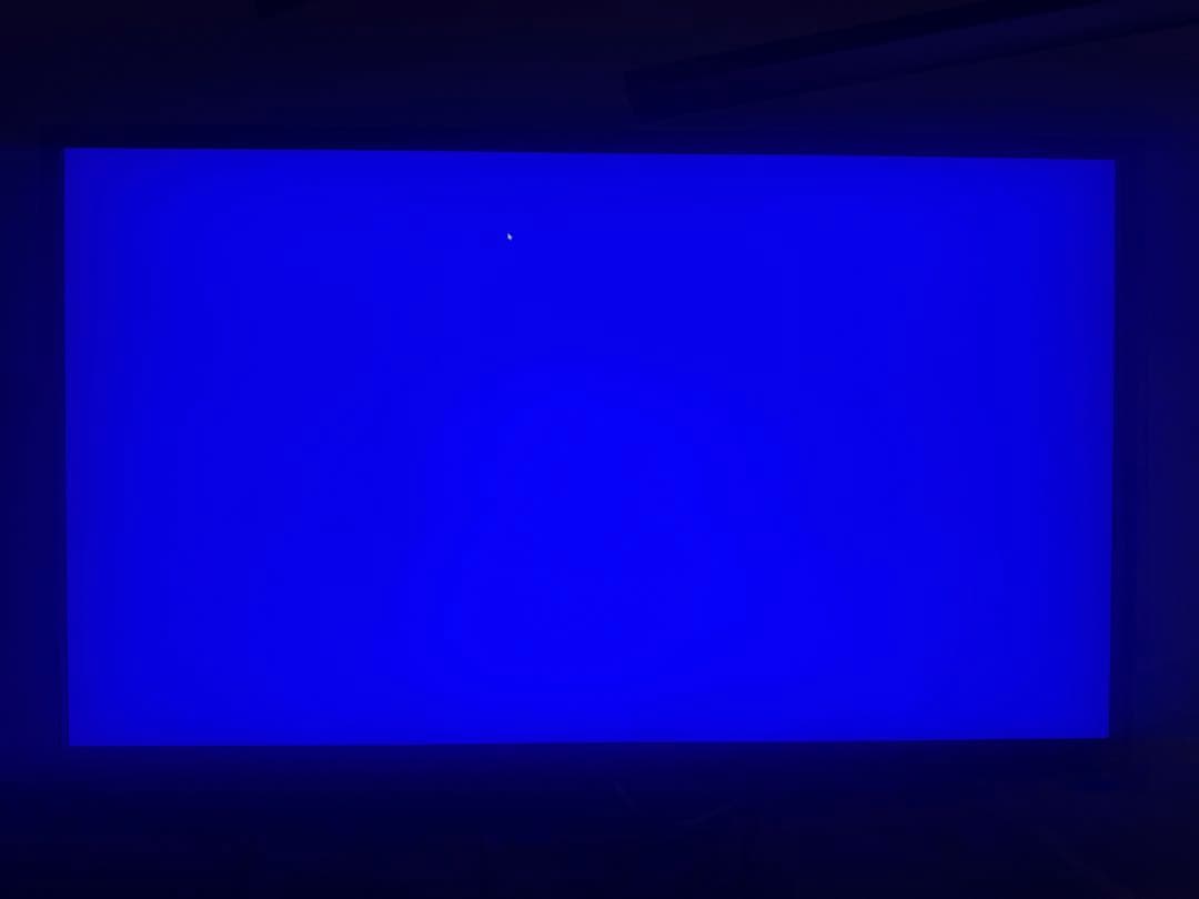 LG 4k 27UL500-W 27インチ　無スタッド