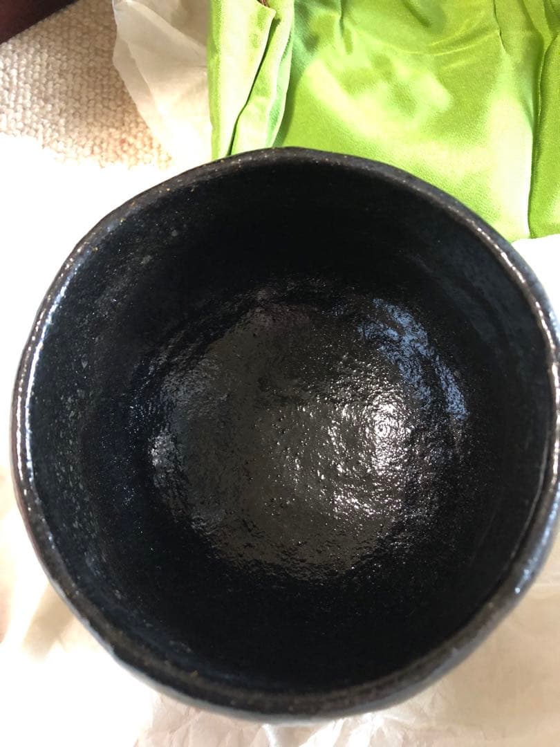 八事窯　中村道年氏作　赤楽　黒楽茶碗　二客　二重箱入　花押