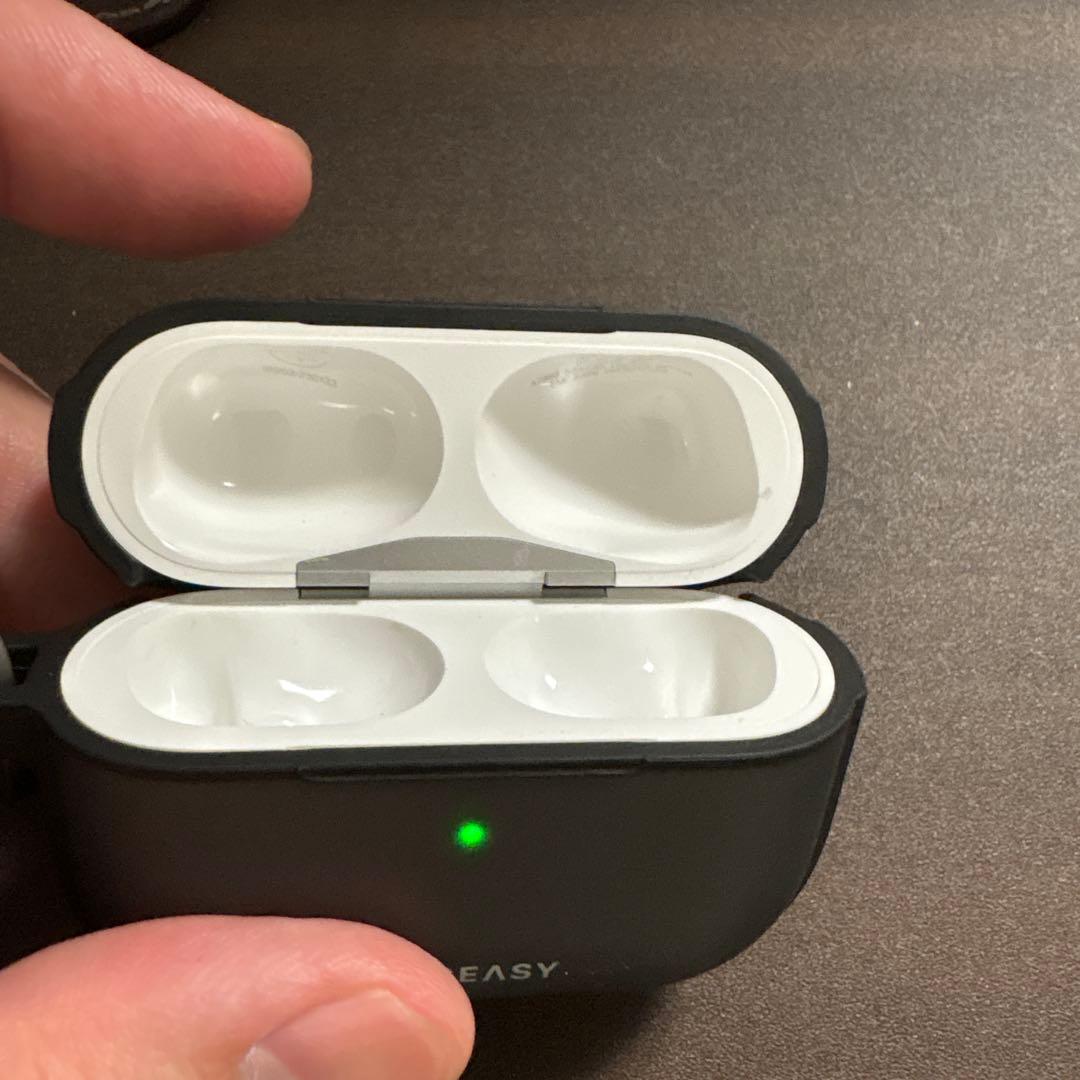 AirPods Pro2 ケース付き