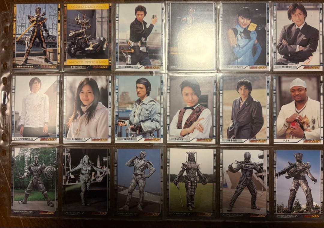 アマダ　仮面ライダーファイズ　トレーディングカードセット