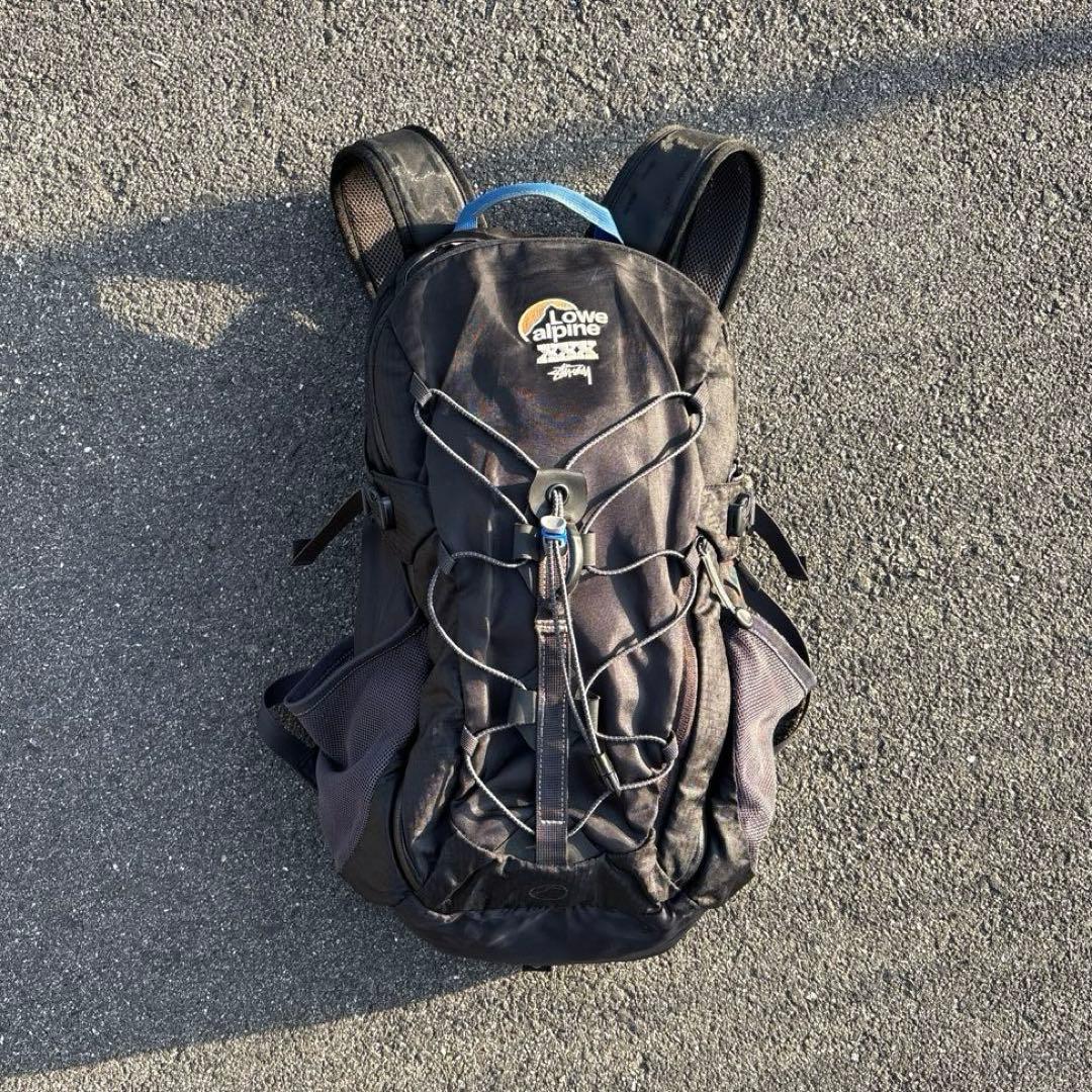 Lowe alplne xxx STUSSYコラボバッグ　30周年記念バッグ