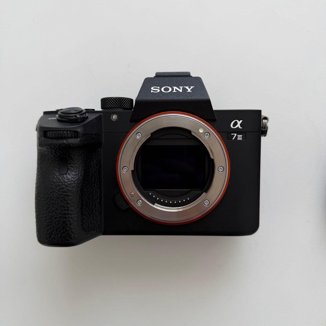 【美品】SONYデジタル一眼カメラα7 III レンズキット ILCE-7M3K