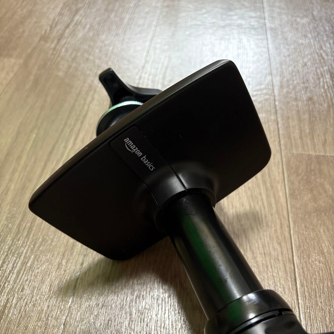 アマゾンBasicsモニターアーム 32インチ（11.3kgまで）VESA