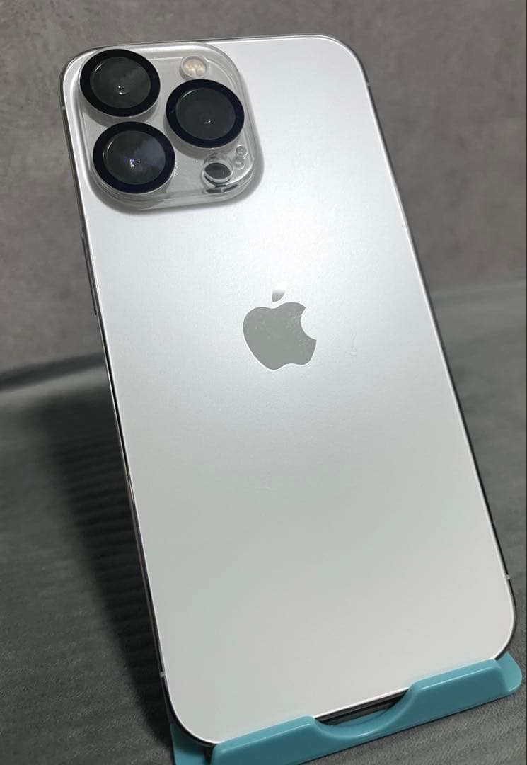 Apple iPhone 13 Pro 本体