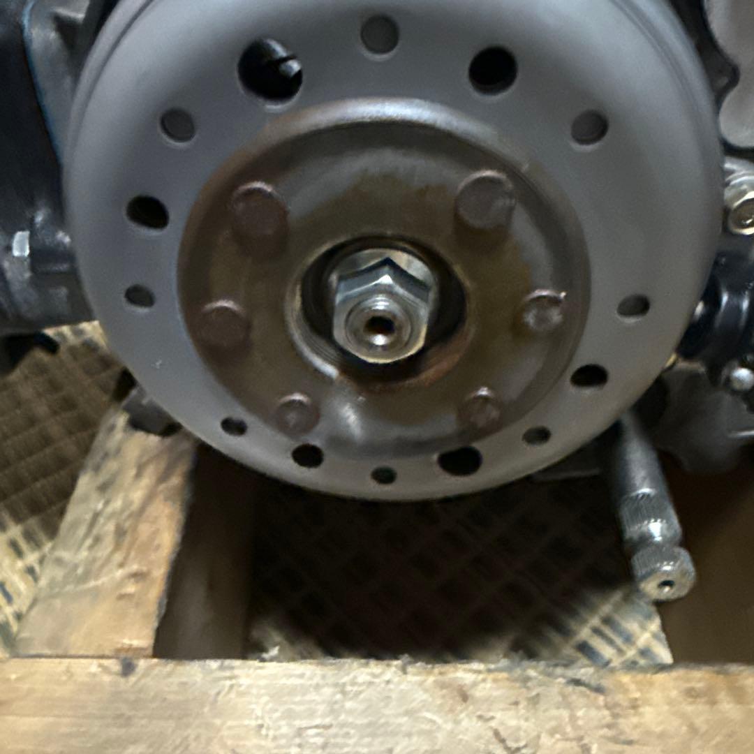 ホンダモンキーz50j12vエンジン４速 純正。