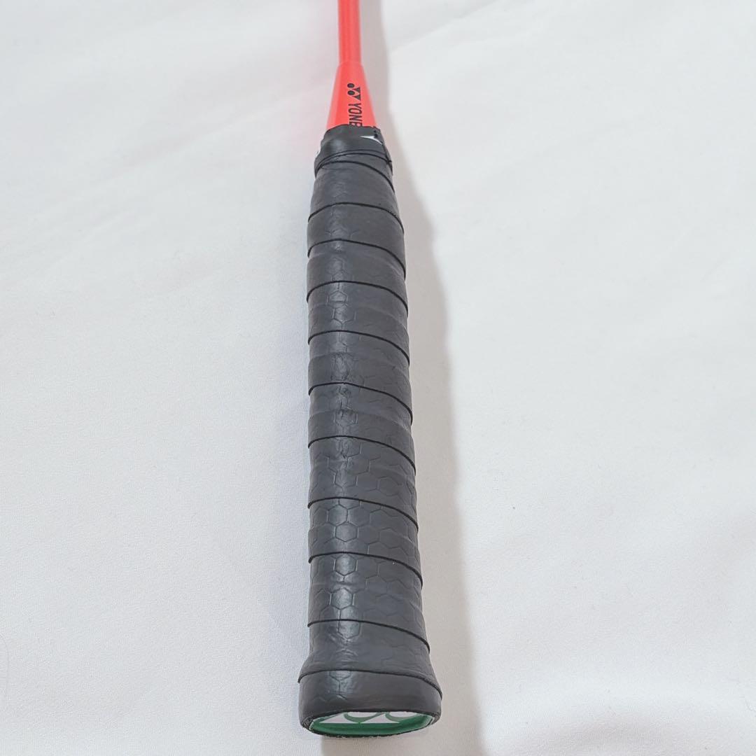 良品 YONEX ヨネックス アストロクス77 4UG5 オレンジ 廃盤