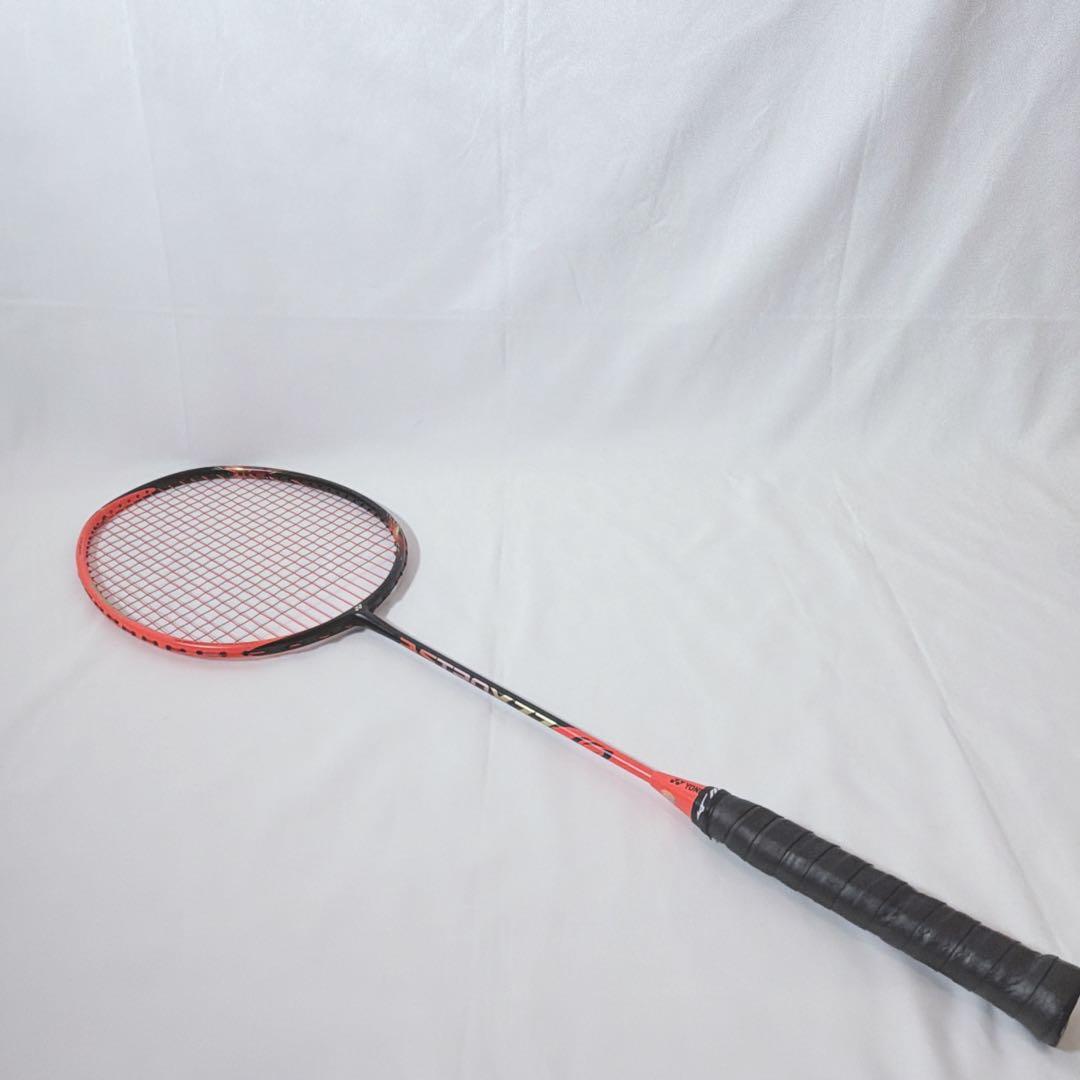 良品 YONEX ヨネックス アストロクス77 4UG5 オレンジ 廃盤