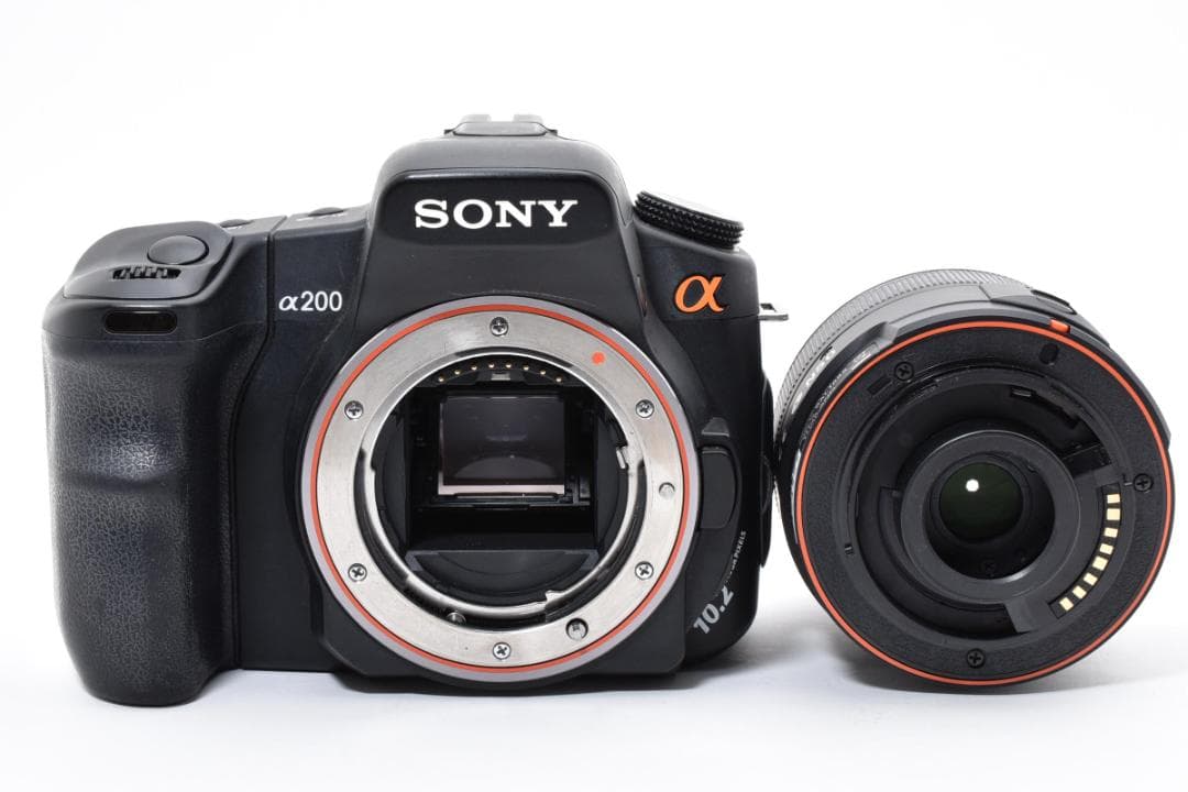 【純正レンズセット】α200＋DT 18-55 3.5-5.6 カメラ レンズ