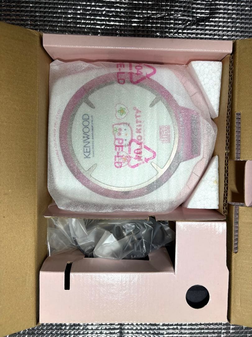 【希少】ケンウッド ポータブルCDプレーヤー DPC-KT102 ハローキティ