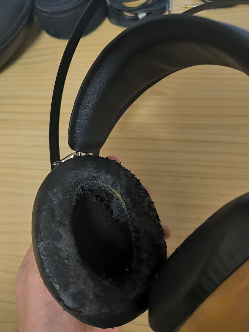 ヘッドホン Meze Audio 99 Classics