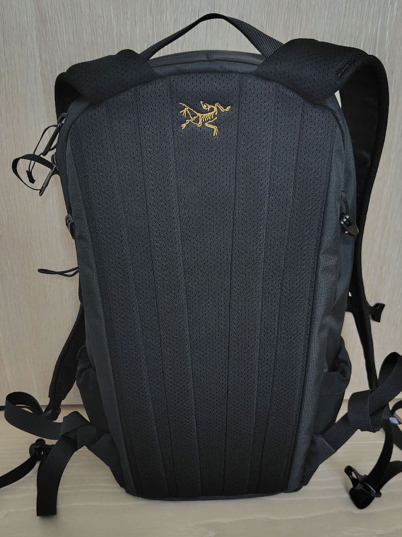 バッグ Arc'teryx MANTIS 16 Backpack Black