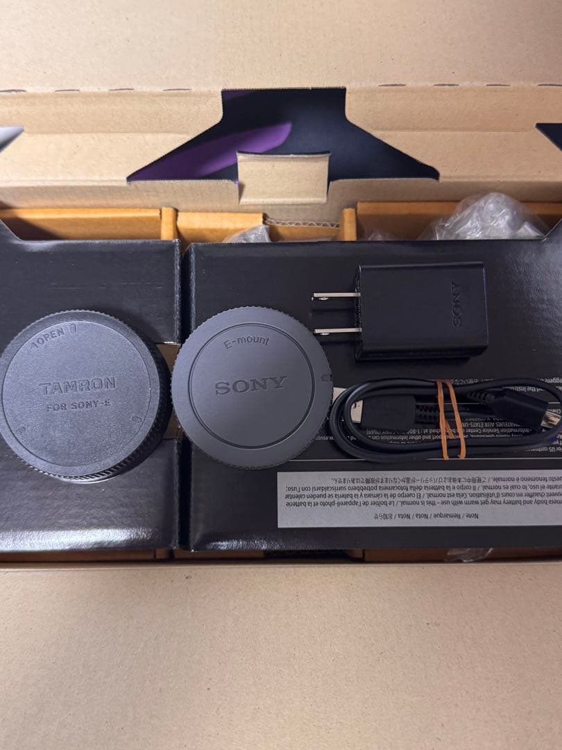 Sony a6400 TAMRON 17-70mm f/2.8 バッテリー2個他