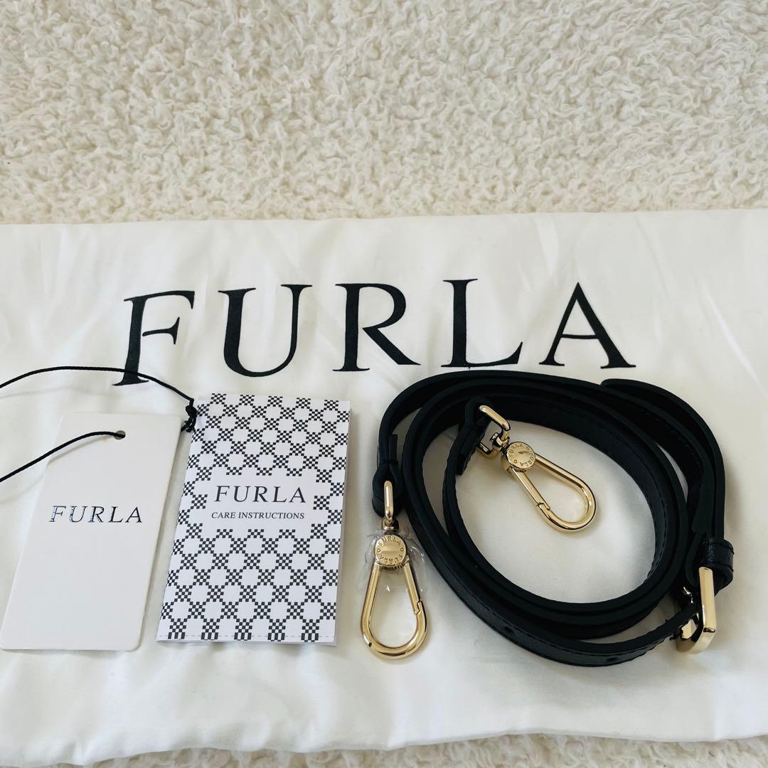 【未使用】FURLA パイパー M ハンドバッグ ショルダーバッグ 2way 黒
