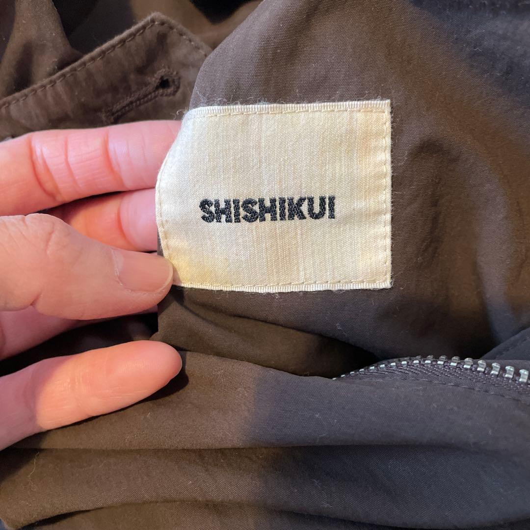 シシクイ　パラシュートパンツ