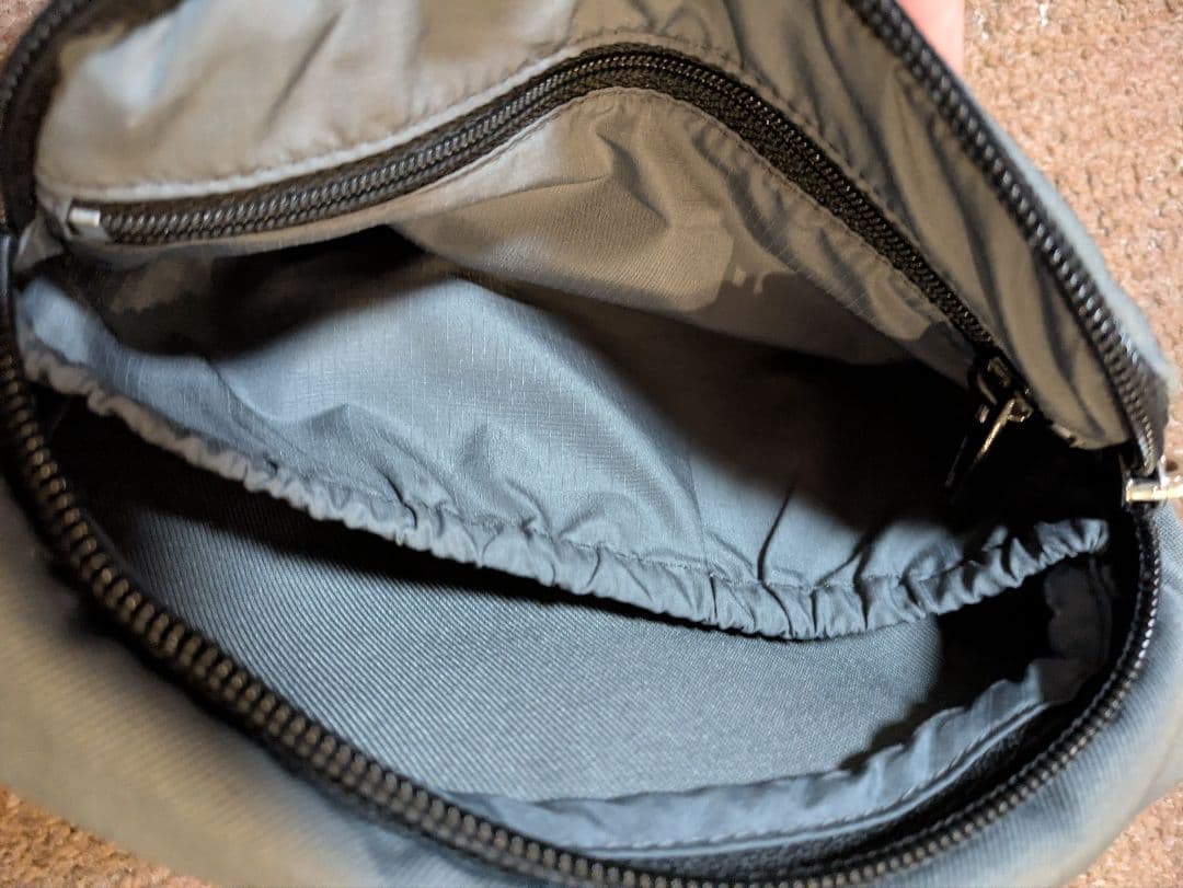 美品 エルゴベビーオムニブリーズ　Ergobaby OMNI Breeze