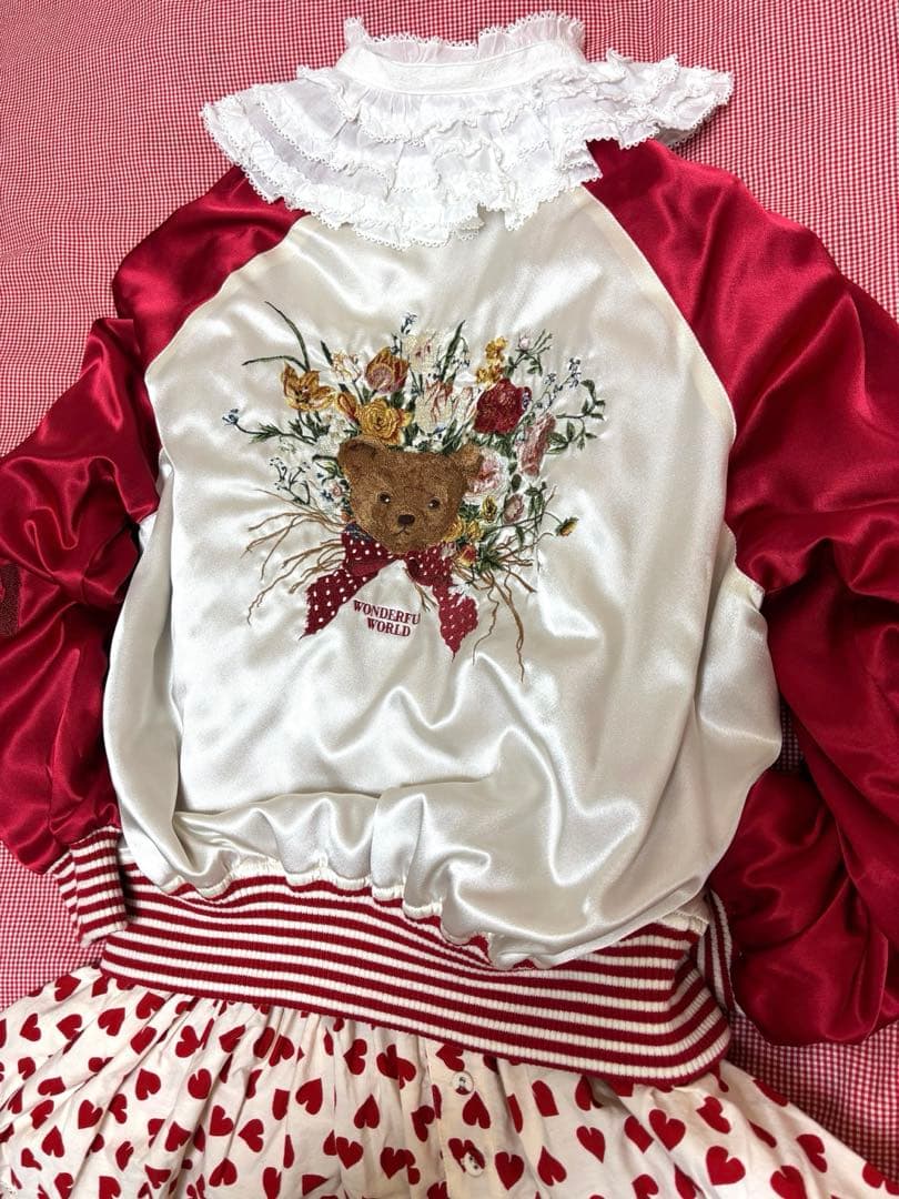 最終土日価格ワンダフルワールド 熊とブーケ刺繍 スカジャン 検♥️ピンクハウス