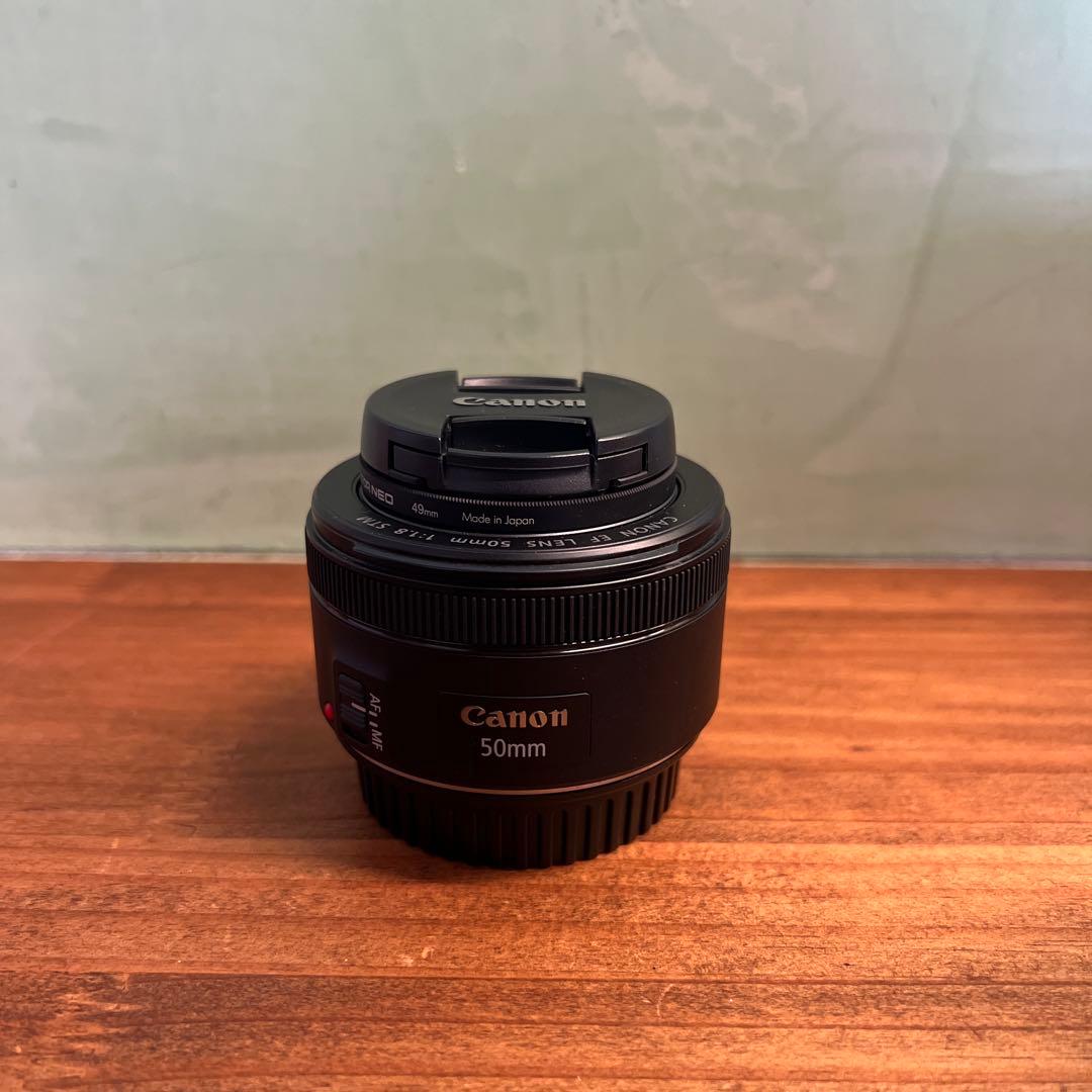 Canon EOS 80Dデジタル一眼レフカメラ・標準ズームレンズ＆単焦点レンズ