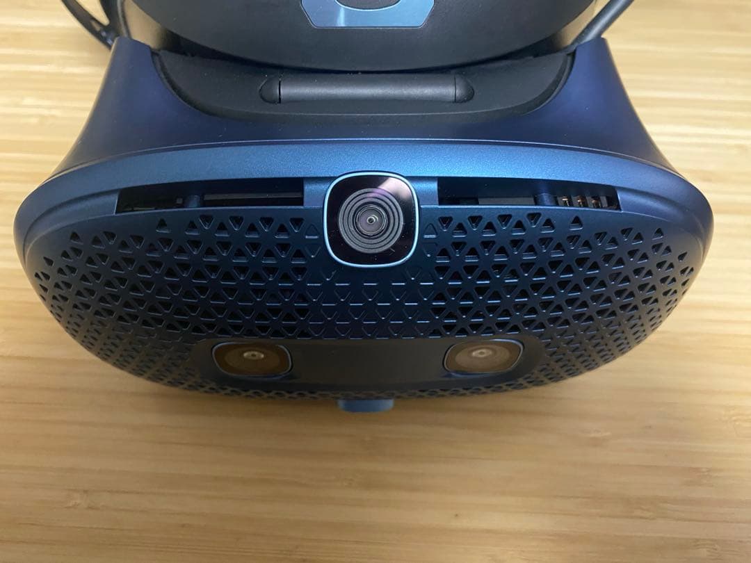 HTC VIVE COSMOS VRゴーグル
