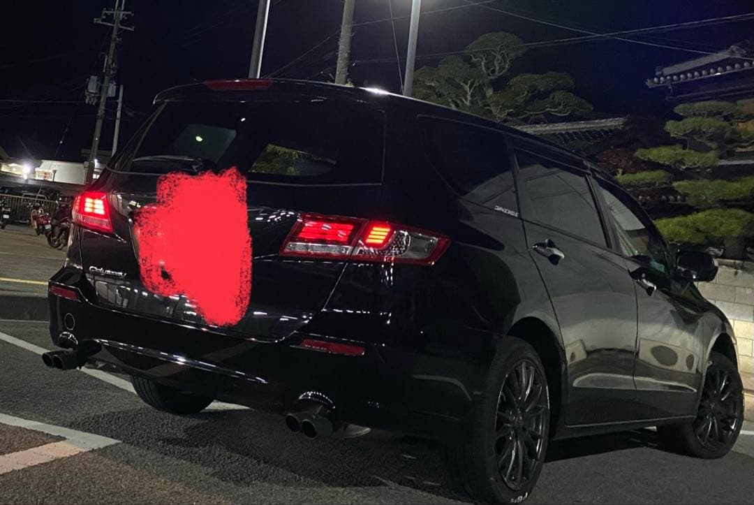 rb3オデッセイ　テールランプ社外