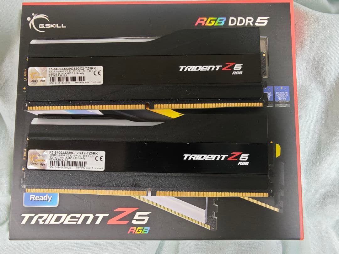 メモリー G.skill DDR5 64GB (32x2)