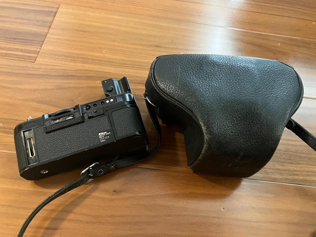 【ジャンク】Nikon F 一眼レフカメラ Nikkorレンズ付き