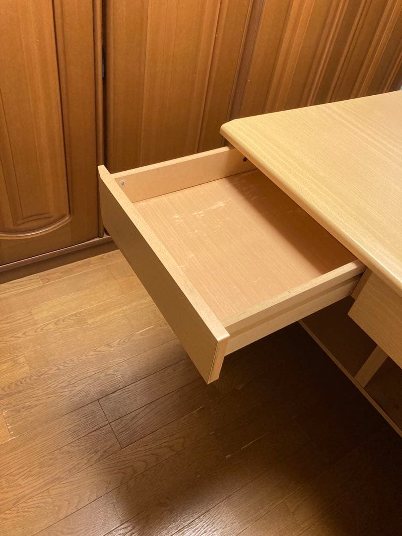 学習机　 事務デスク　収納力あり