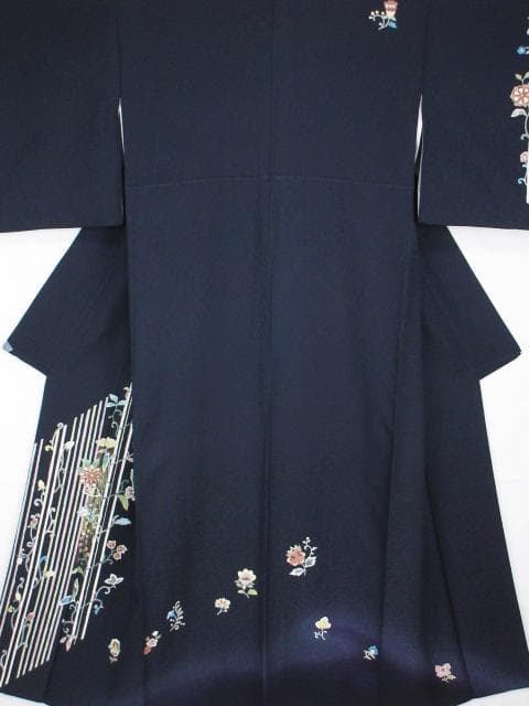 新品同様！アールデコ柄＊手描き＊濃いネイビー＊高級＊訪問着＊１５８ｃｍ＊裄６６