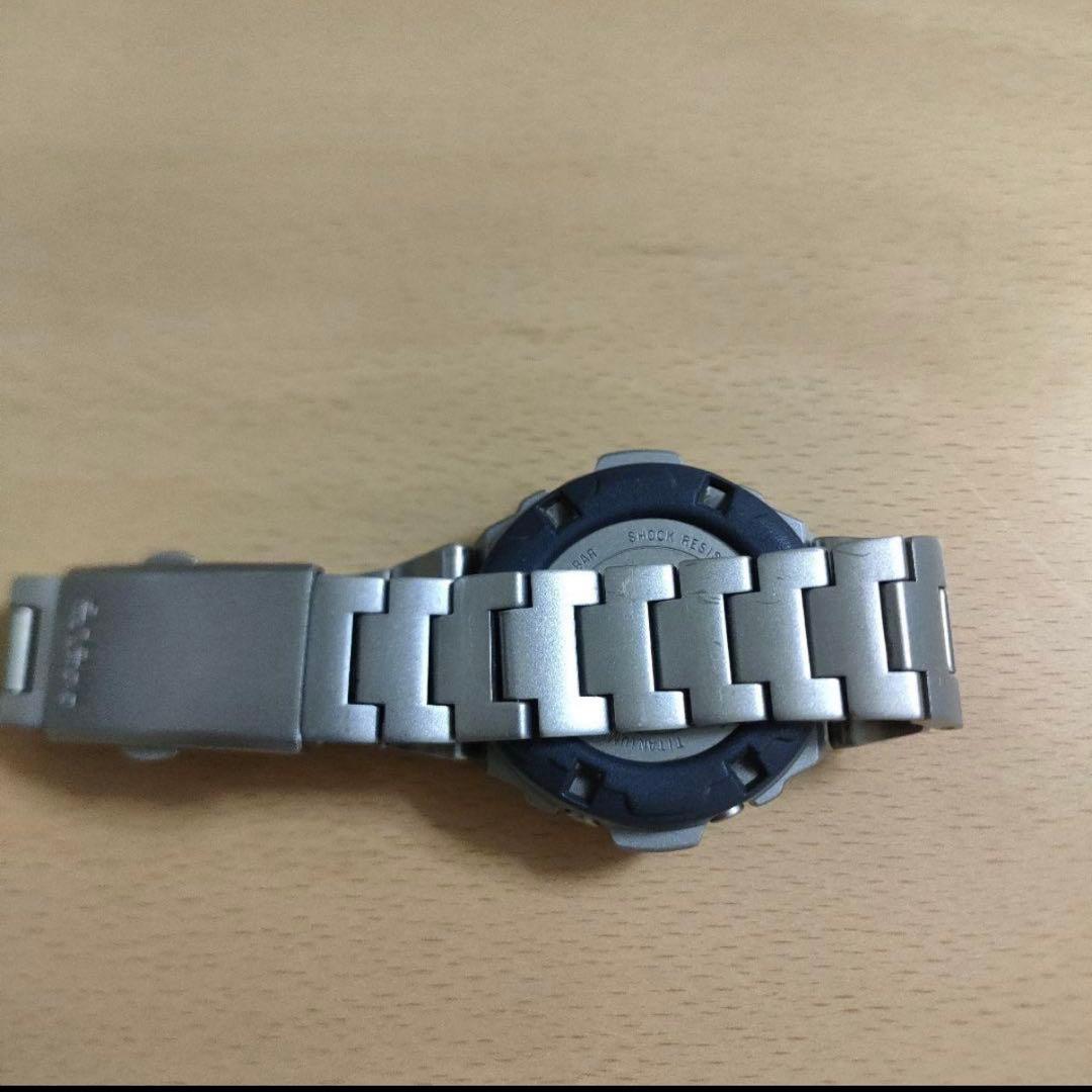 MR-G100-T CASIO G-SHOCK デジタル　チタンモデル