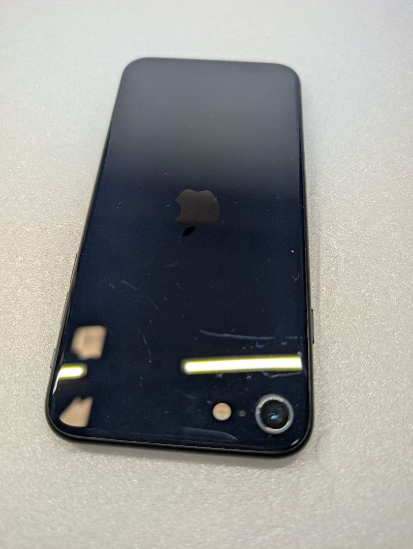 iphoneSE3 第3世代　64GB　ミッドナイト　管理番号16335