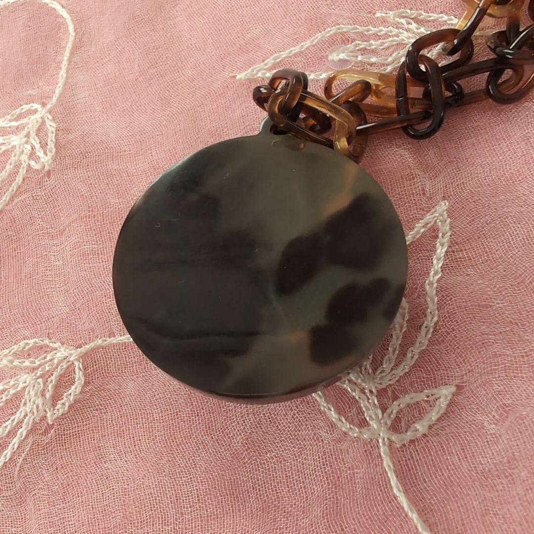 ★お値下げ★本鼈甲ターコイズ薔薇モチーフ付きペンダント