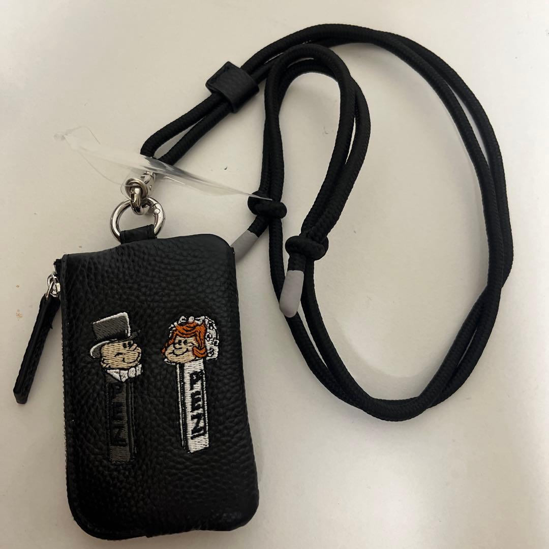 PEZ(ペッツ)スマホショルダー