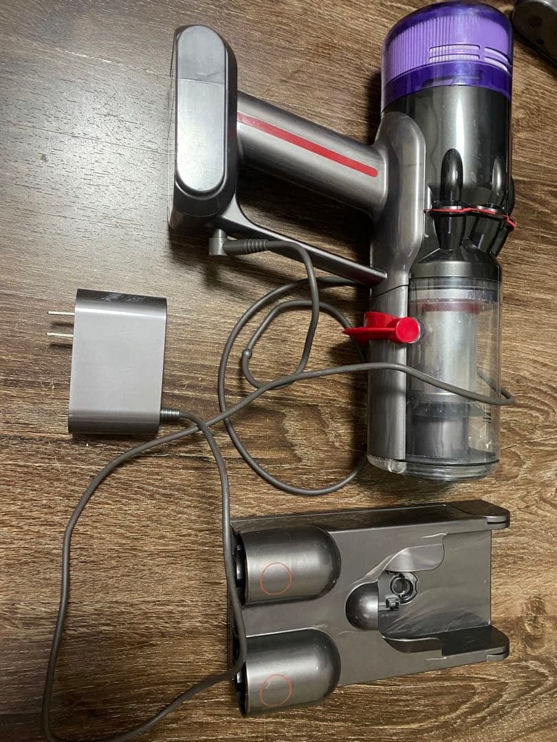 簡易清掃済　dyson micro 1.5kg SV21 FF スタンド付き