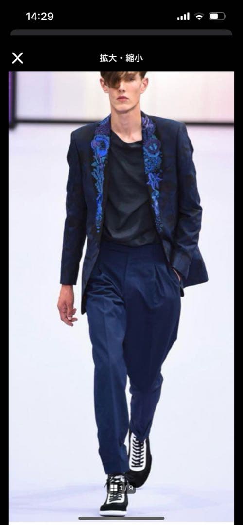 ネイビー 花柄刺繍 テーラードジャケット