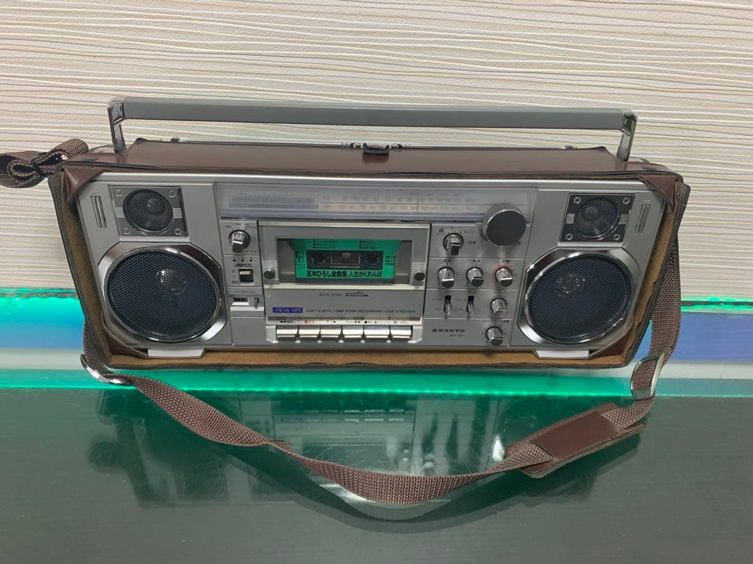 美品昭和レトロ SANYO 三洋 MR-V8 ラジカセキャリングケース付き整備品