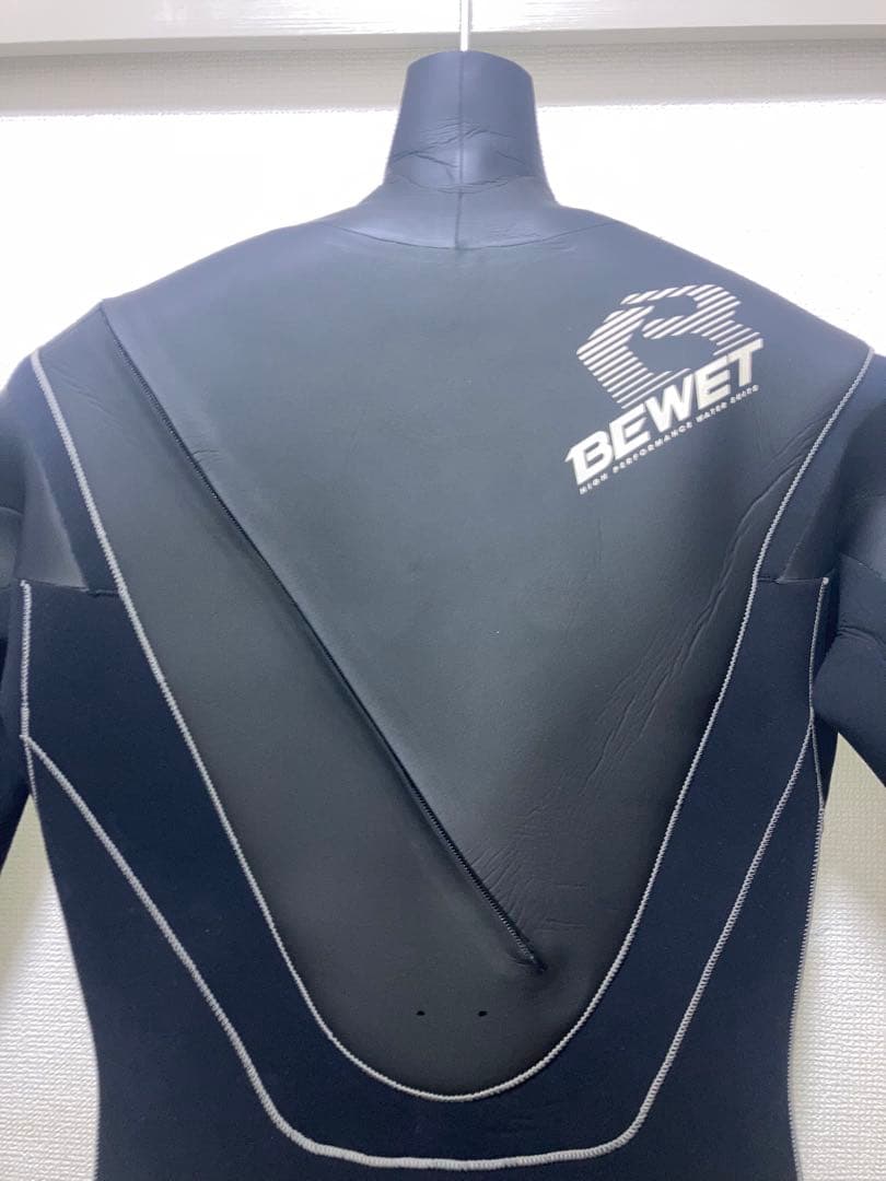 BEWET⭐️LRサイズ相当セミドライウェットスーツ5/3㎜