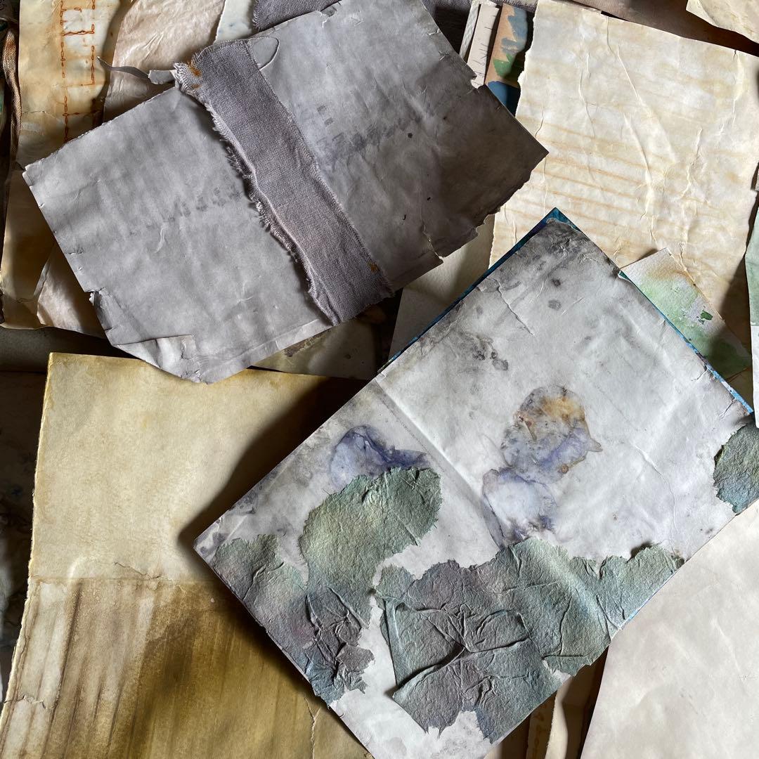 庭の本棚　 「襤褸の本12〜路地裏の本〜」 アートブック　ジャンクジャーナル