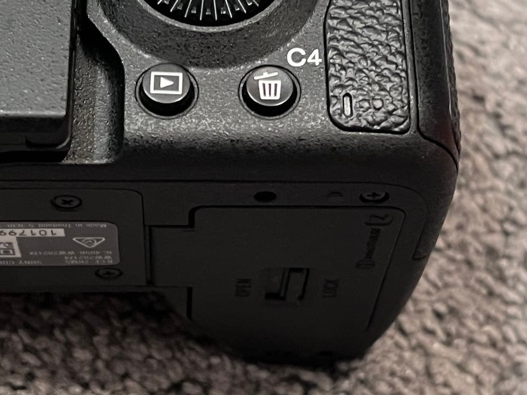 【極上美品】SONY α7RV ILCE-7RM5 2025年10月購入箱あり