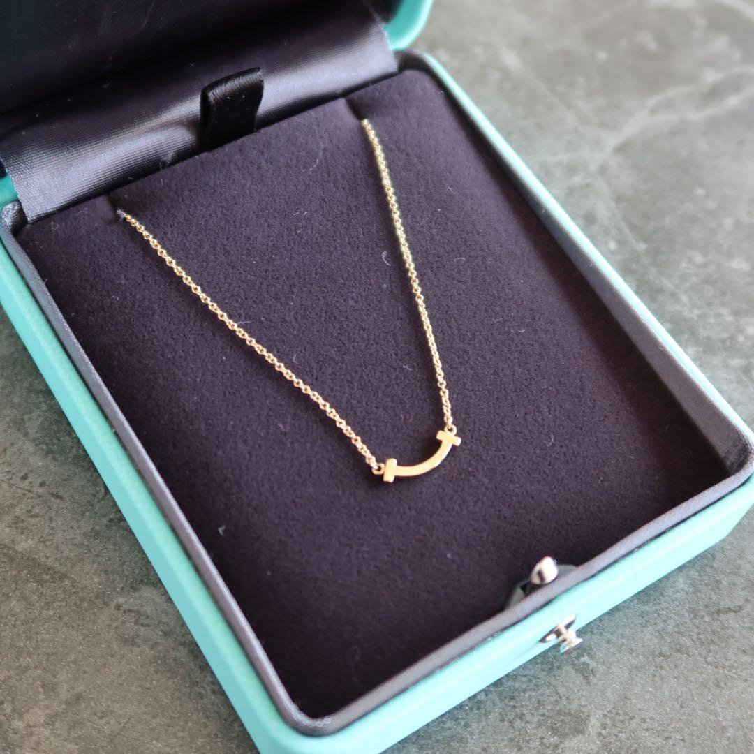 ティファニー Tスマイル ミニ ネックレス イエローゴールド