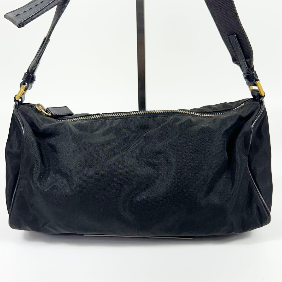 PRADA ワンショルダーバッグ レザーナイロン 3角ロゴ